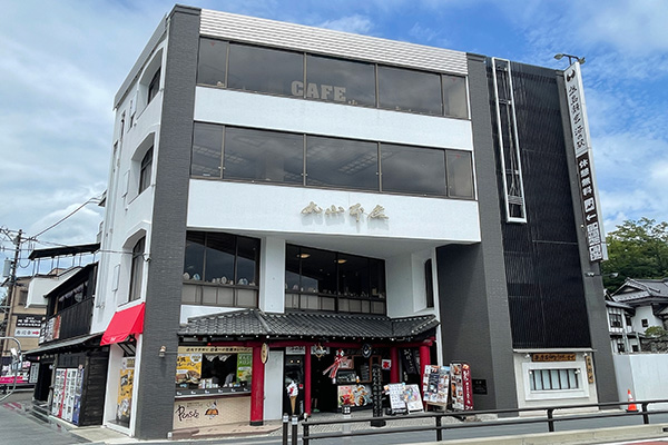 宮城県松島離宮 海の駅の外観